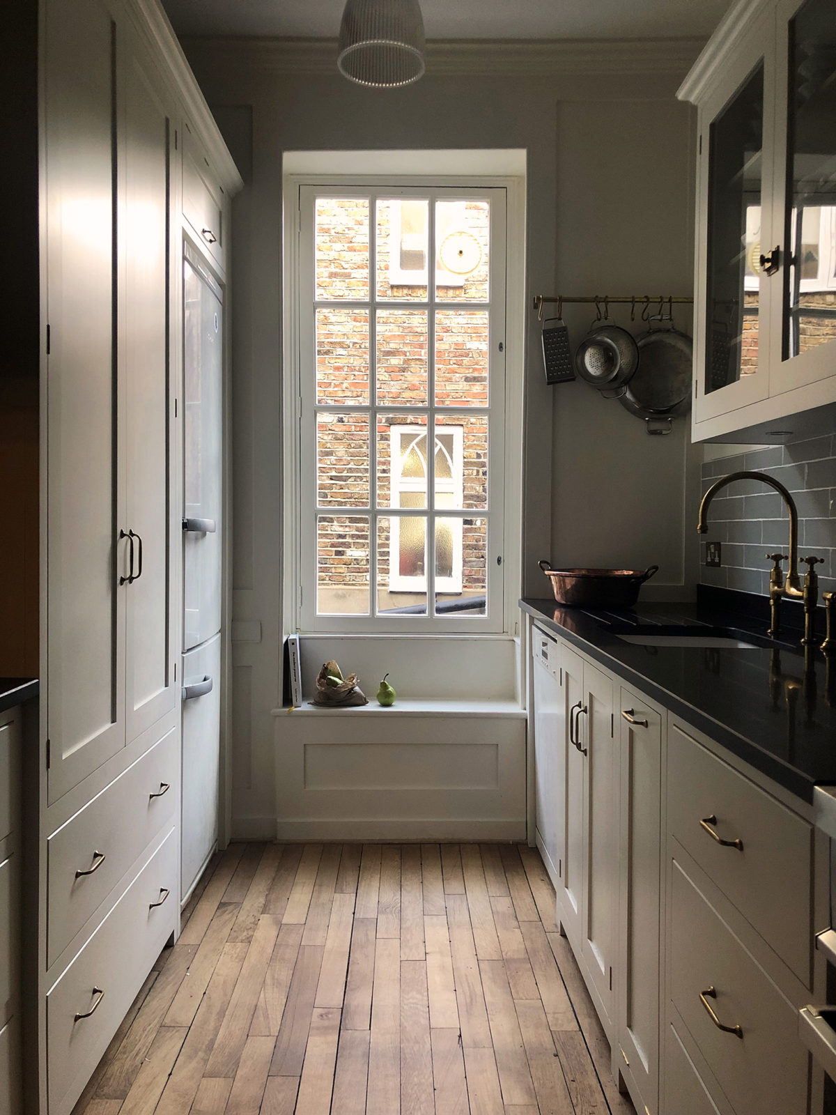 Simple Small Kitchen Cabinets for Living room