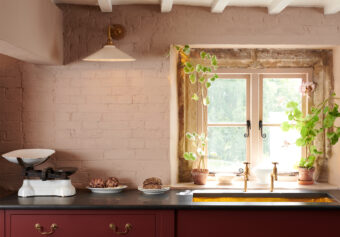 The New deVOL Heirloom Task Light