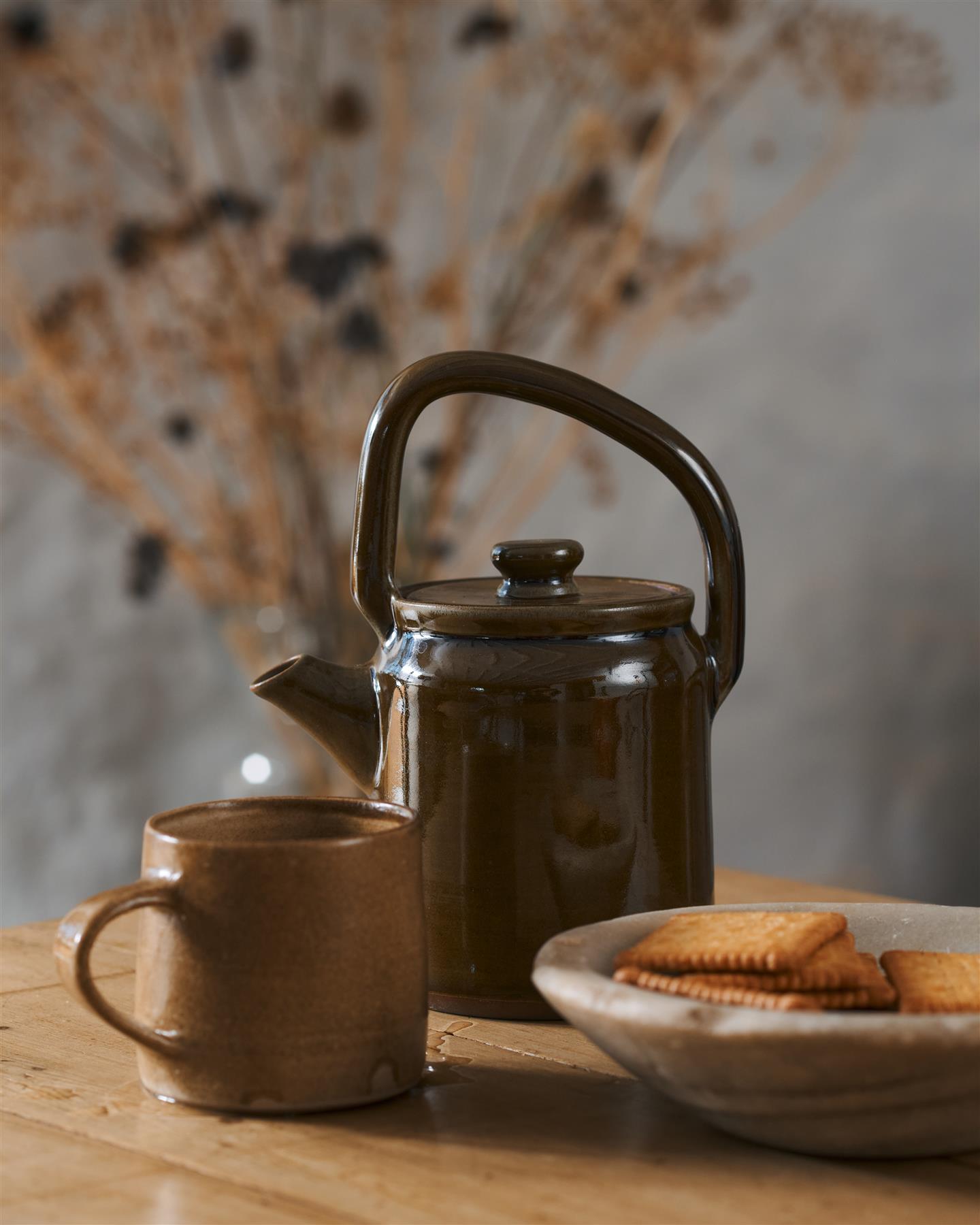 The Amber Glaze Teapot (Second)