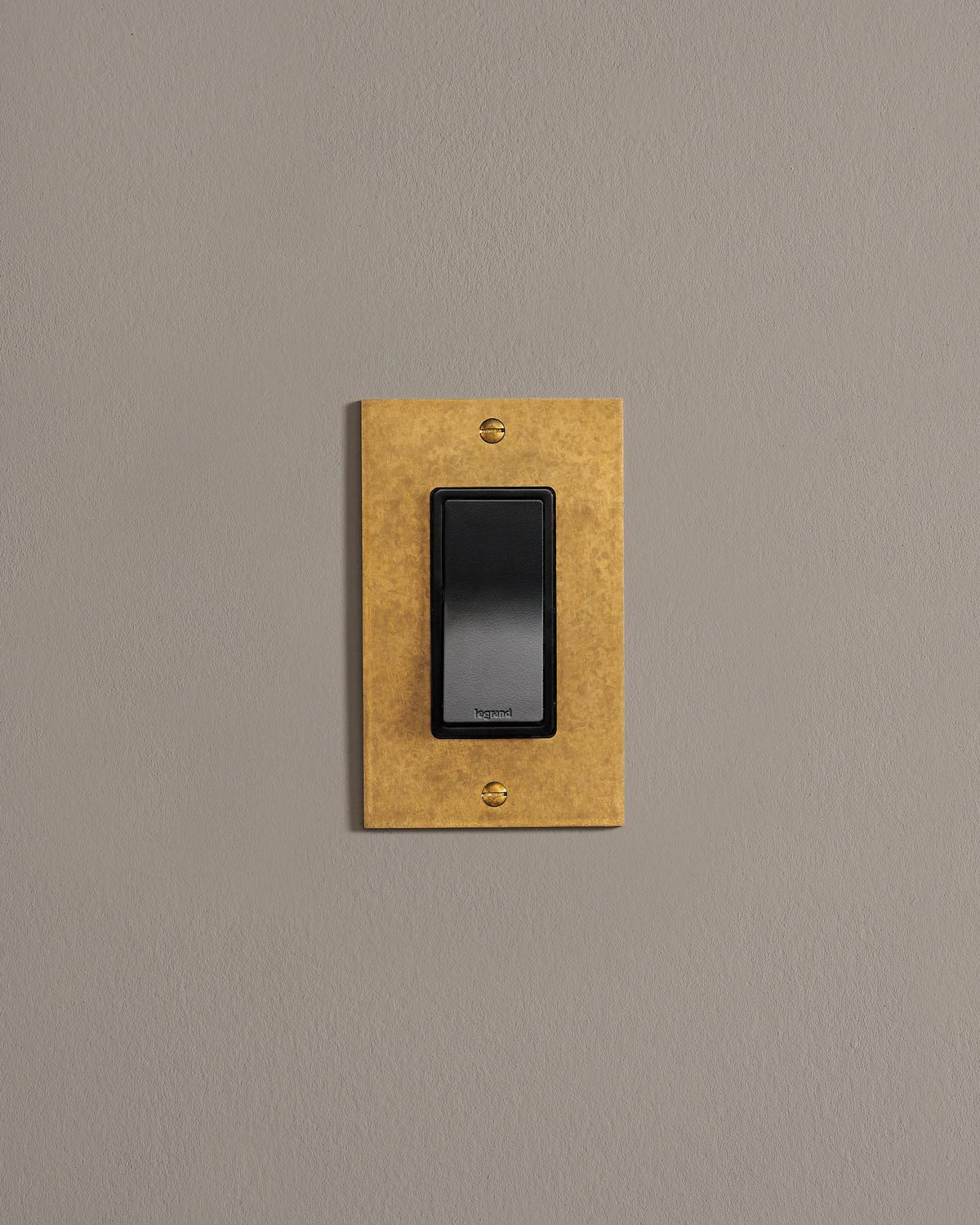 deVOL Aged Brass Decora Plate - 1 Gang TEST