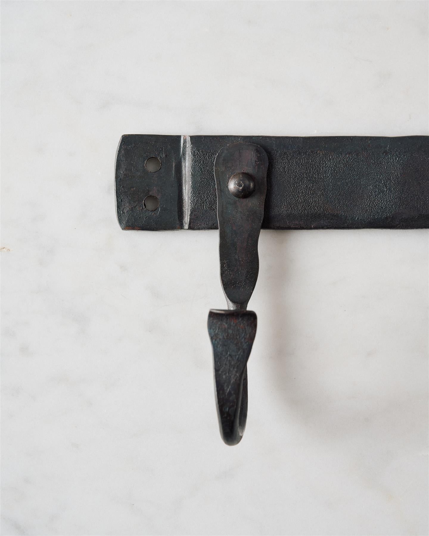 Iron Hook Rack - 6 Hooks