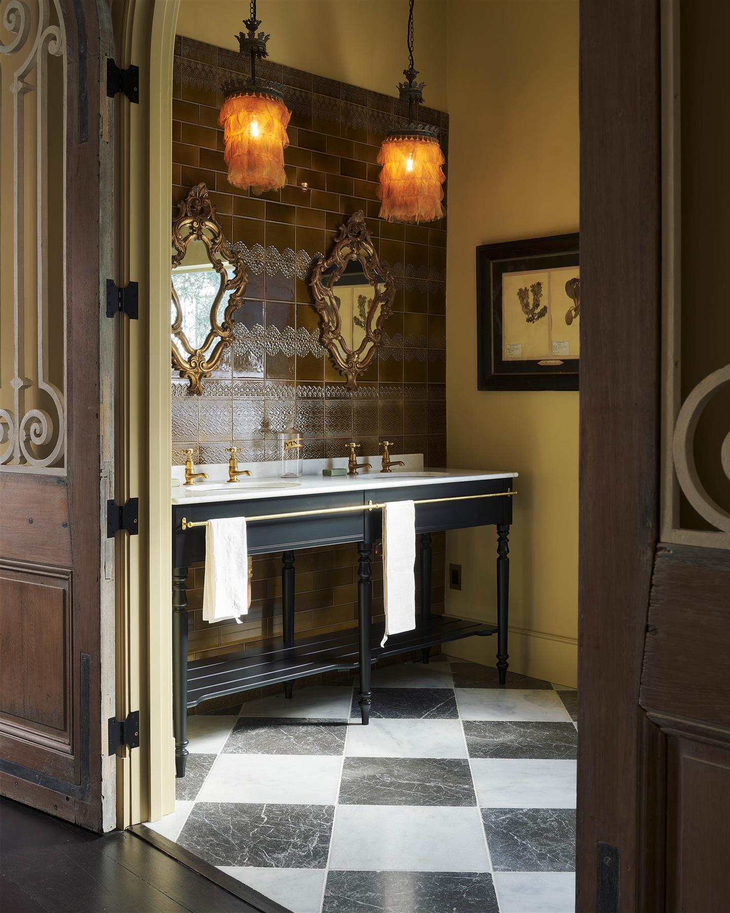 Parisian Chequer Marble - 16" x 16" (3/4" thick)