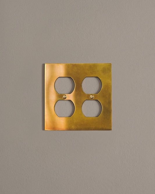 deVOL Heirloom Brass Duplex Outlet Plate