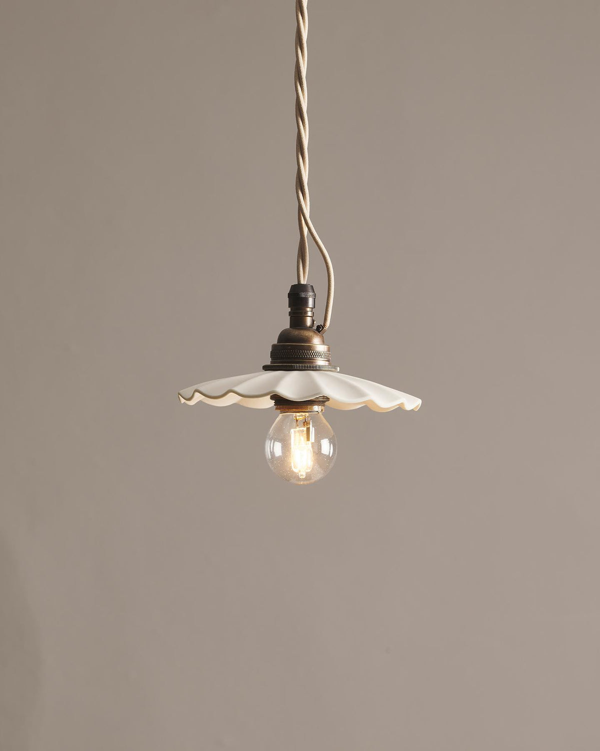 Small Wide Pleat Porcelain Plug-in Light TEST