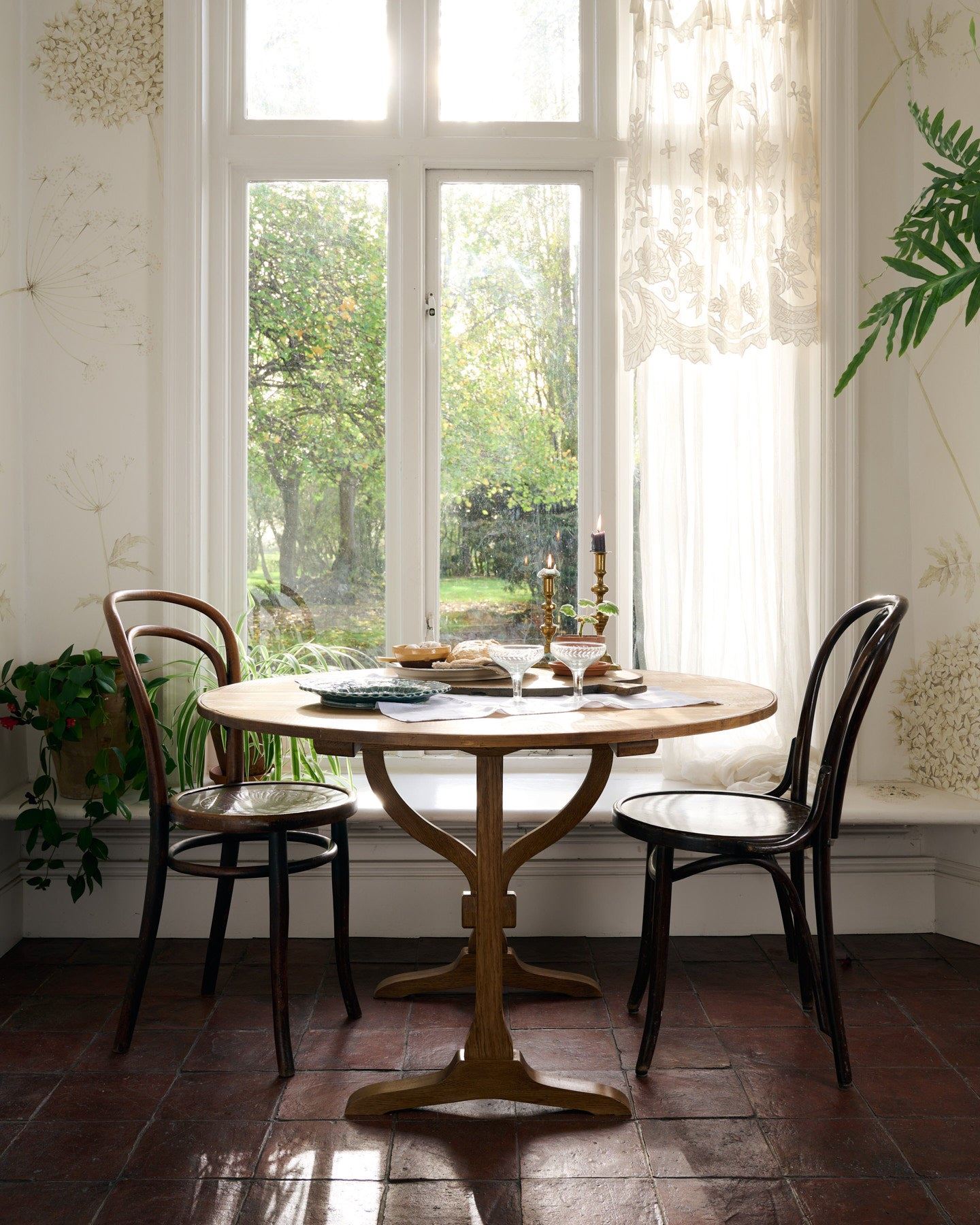 The Vineyard Table