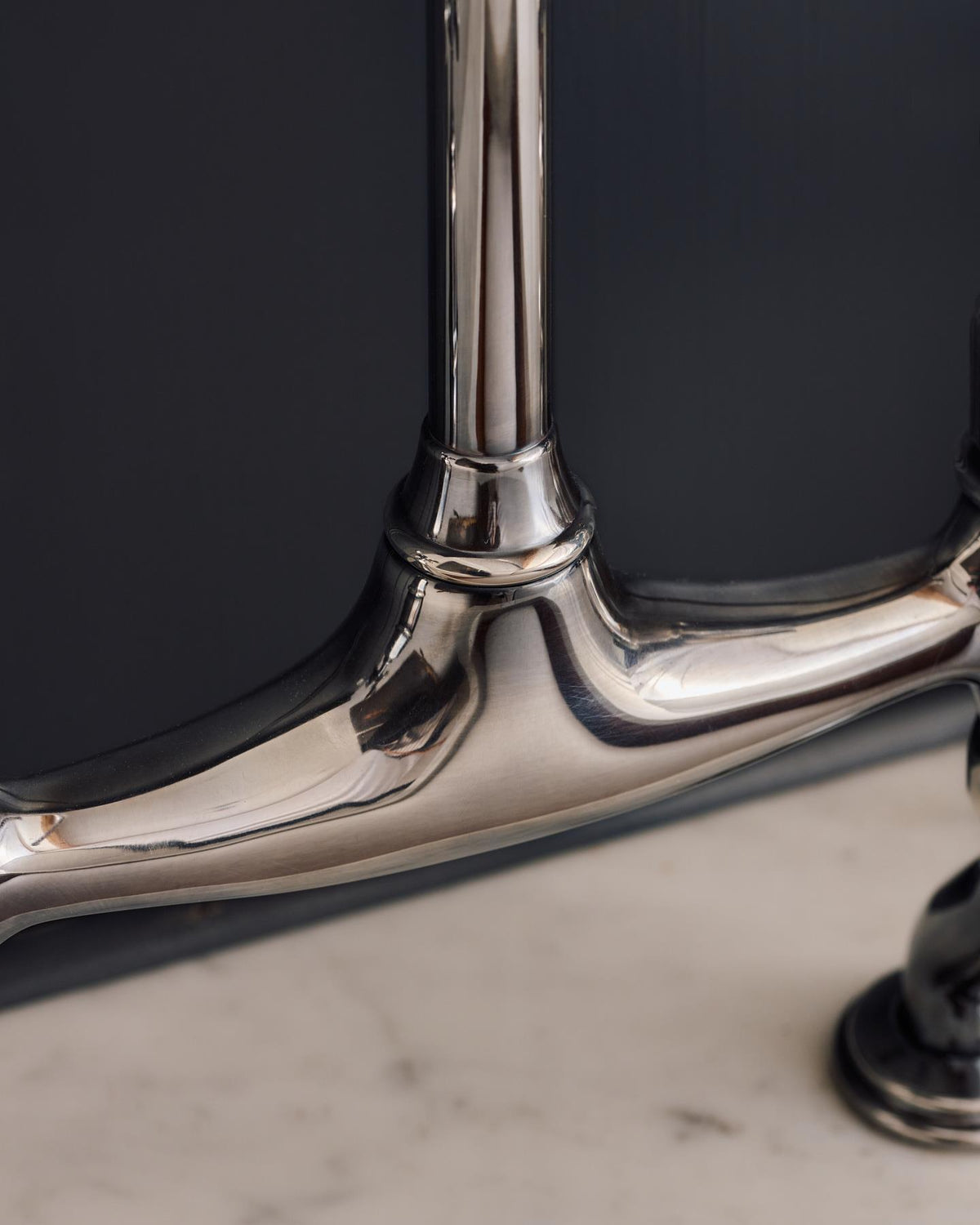 deVOL Antique Silver Ionian Tap TEST