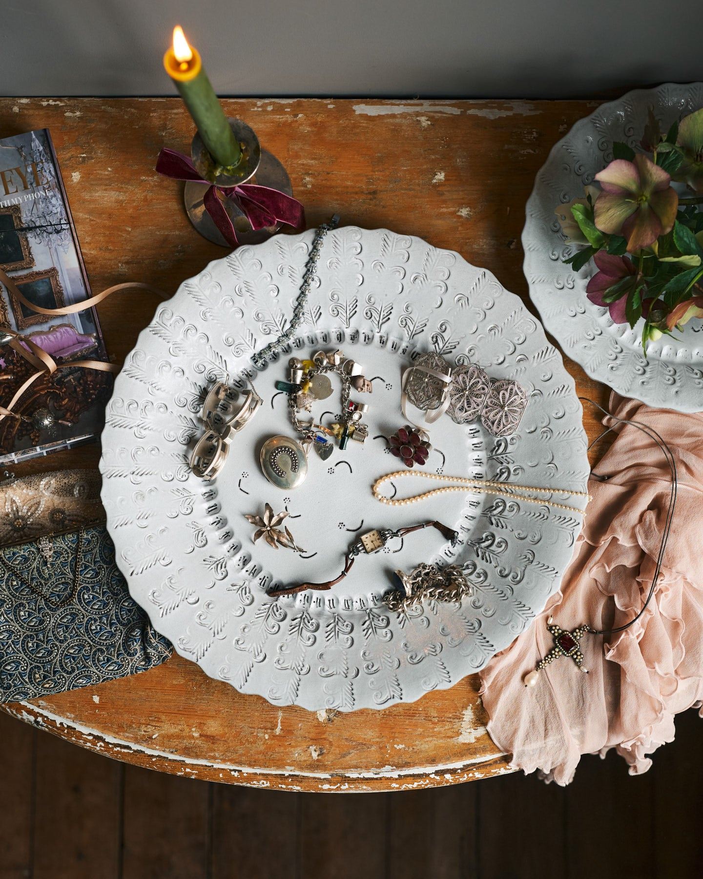 Grand Heirloom Platter - Antique White