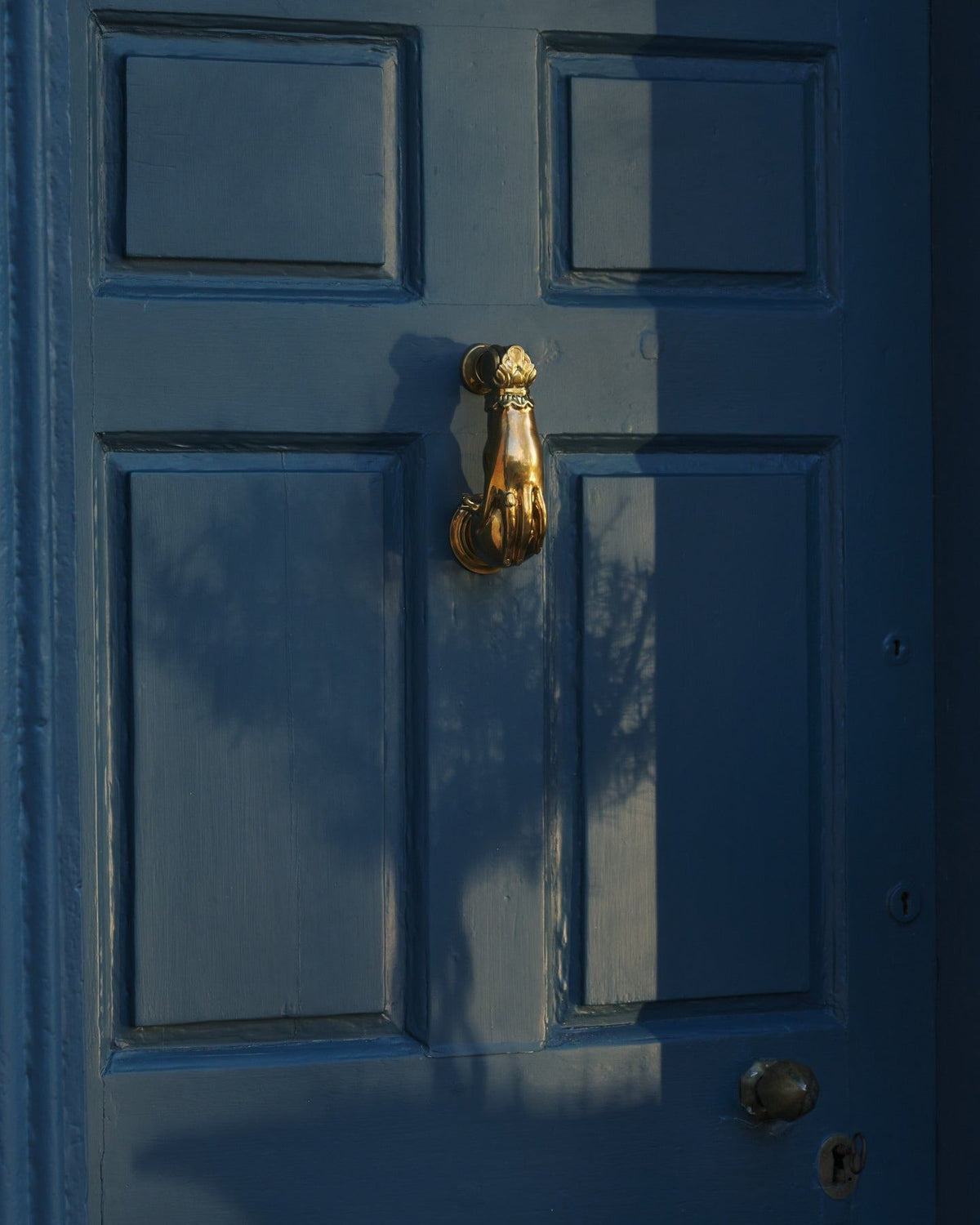 The Weaver's Hand Door Knocker TEST