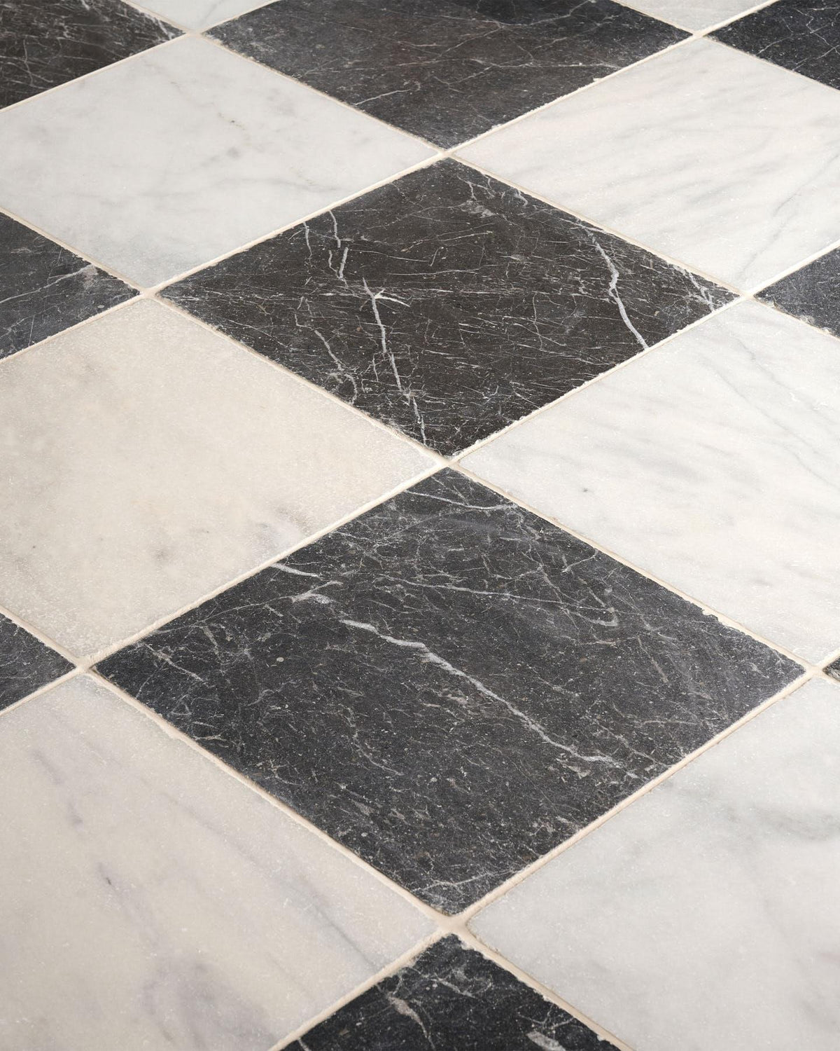 Parisian Chequer Marble - 16" x 16" (3/4" thick) TEST