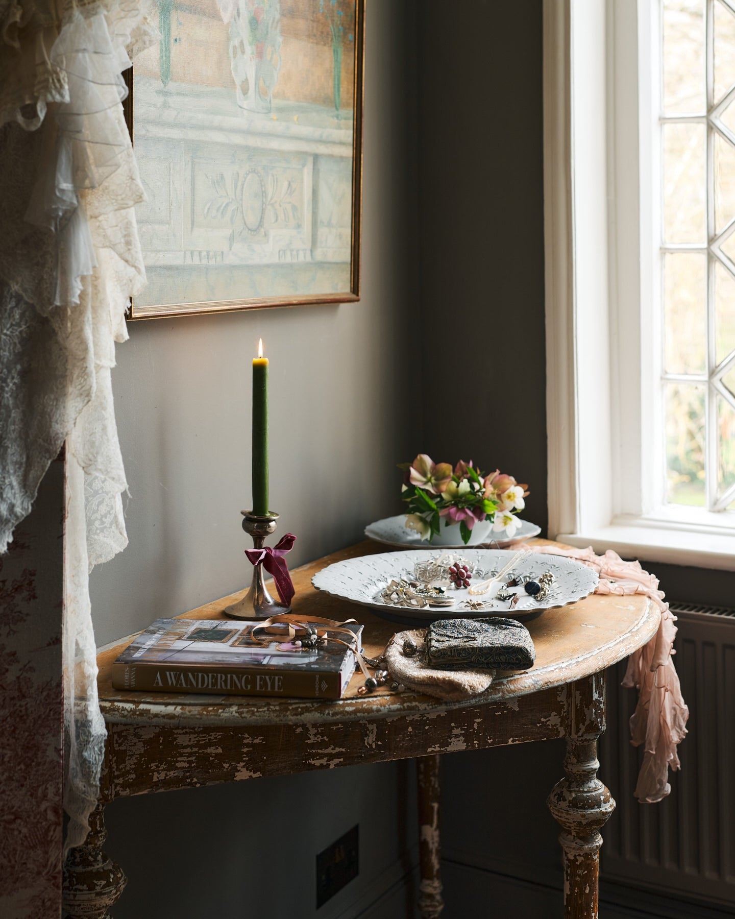 Grand Heirloom Platter - Antique White