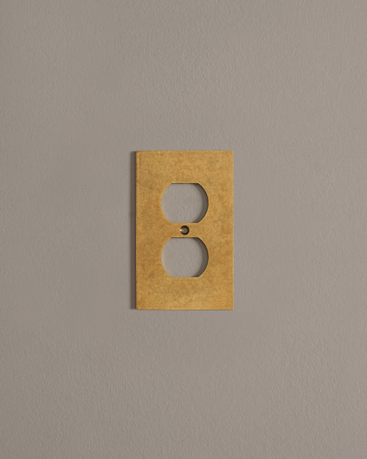 deVOL Aged Brass Duplex Plate - 1 Gang