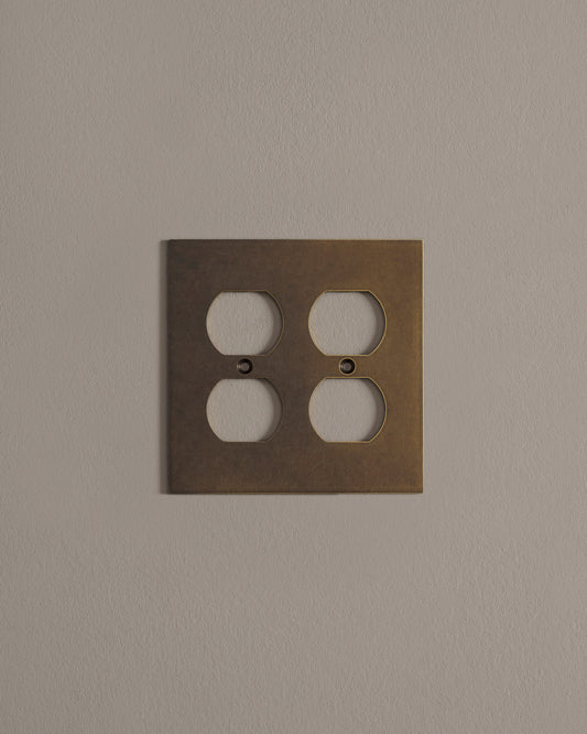 deVOL Oxidised Brass Duplex Plate - 2 Gang