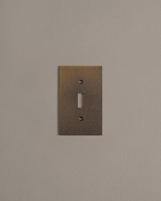 deVOL Oxidised Brass Toggle Plate - 1 Gang