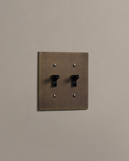 deVOL Oxidised Brass Toggle Switch - 2 Gang