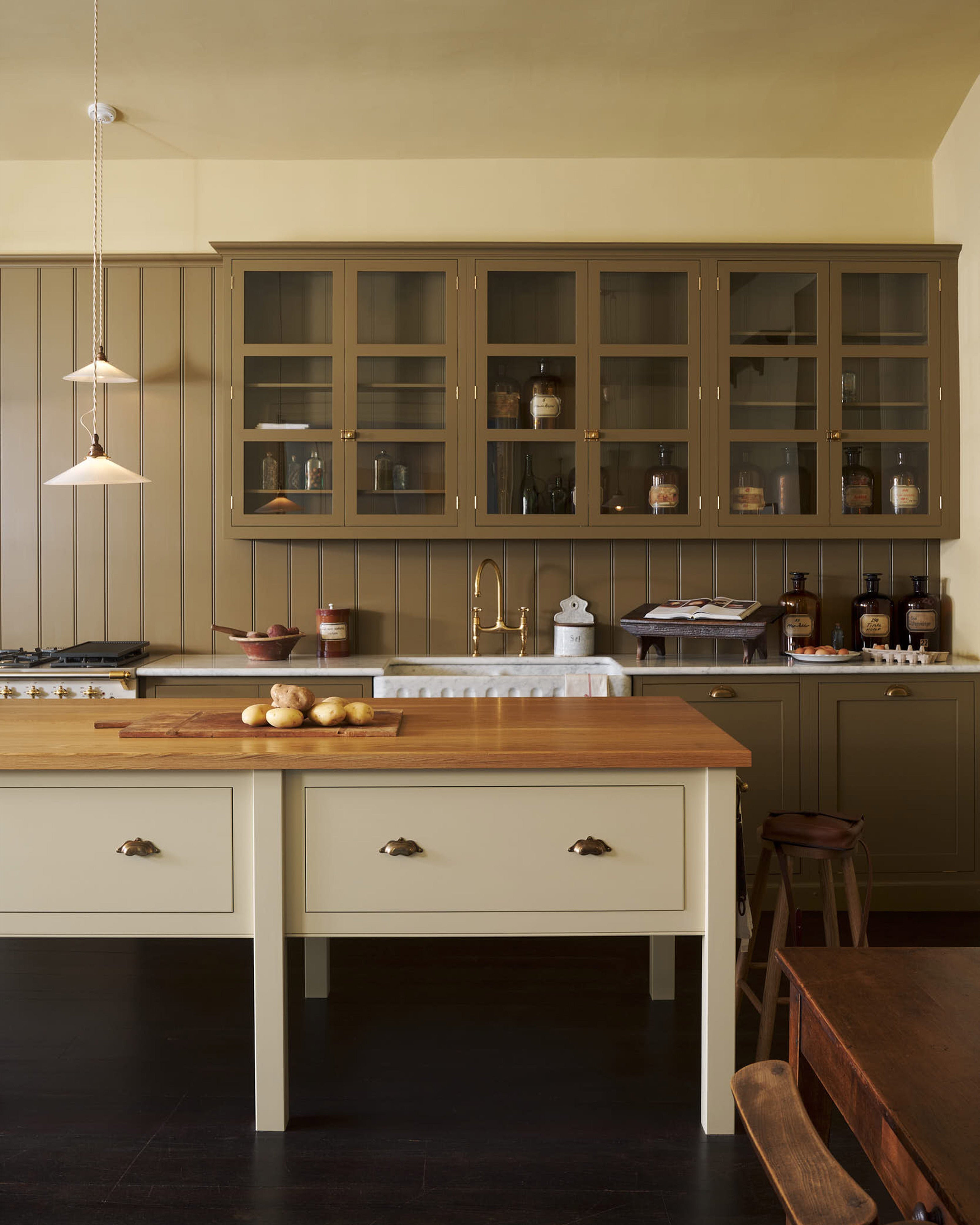 The Real Shaker Kitchen