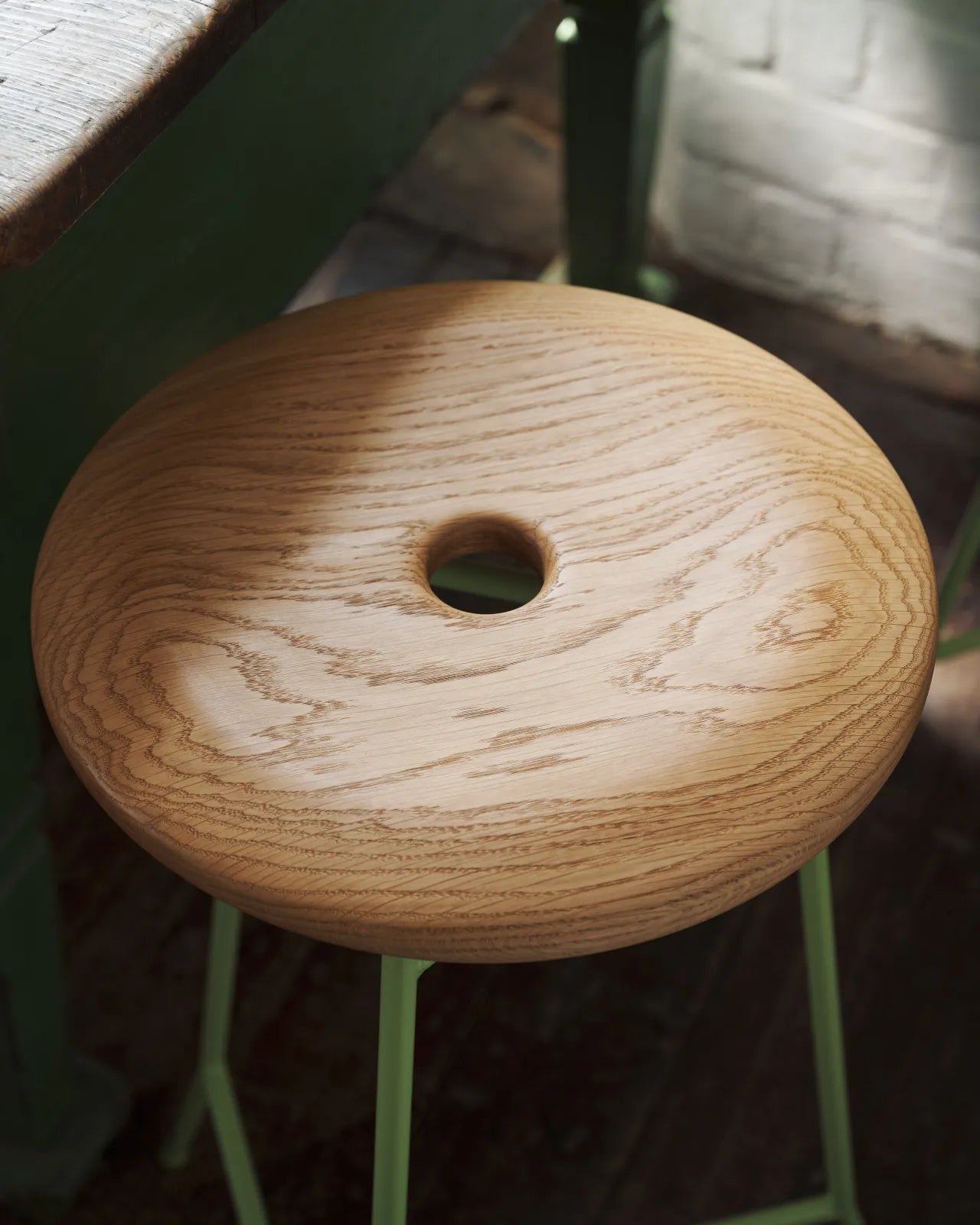 The Creedy Stool - Oiled Oak with Handyman Green Frame