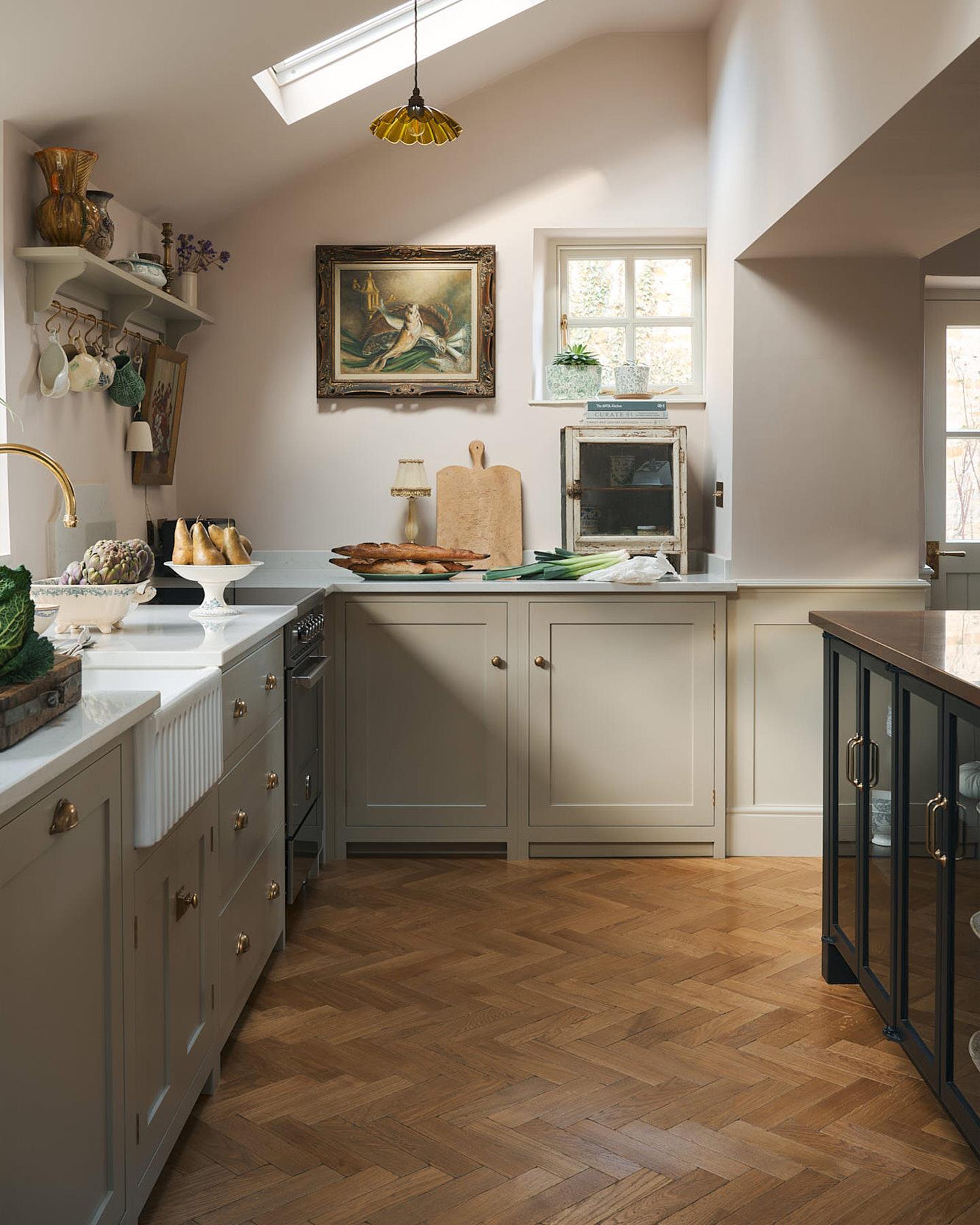 Chatsworth Oak Parquet - 2 3/4" x 11" (7/8" thick)