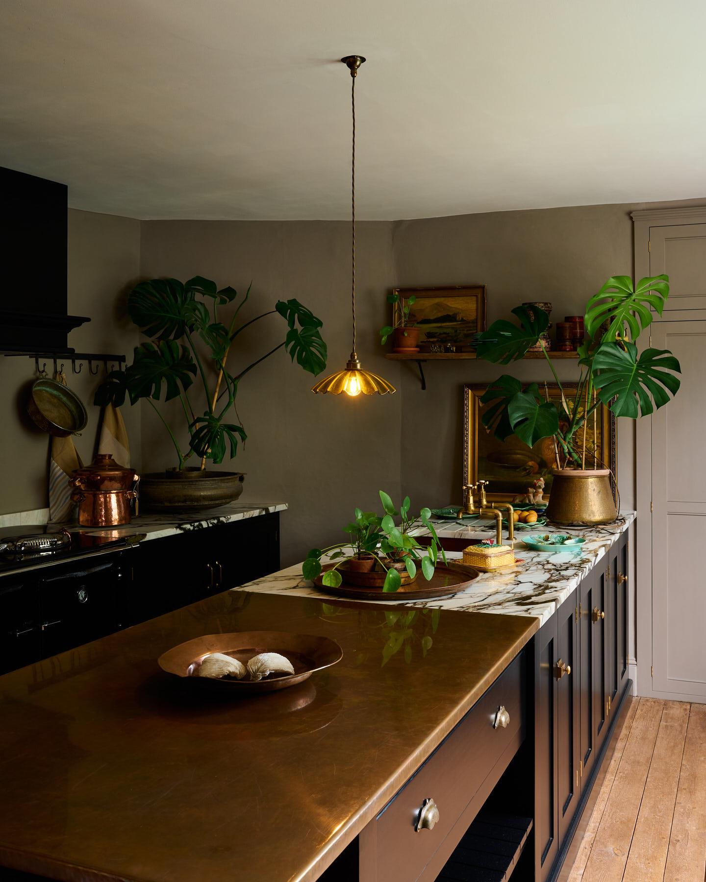 The Petite Frilly Chartreuse Light