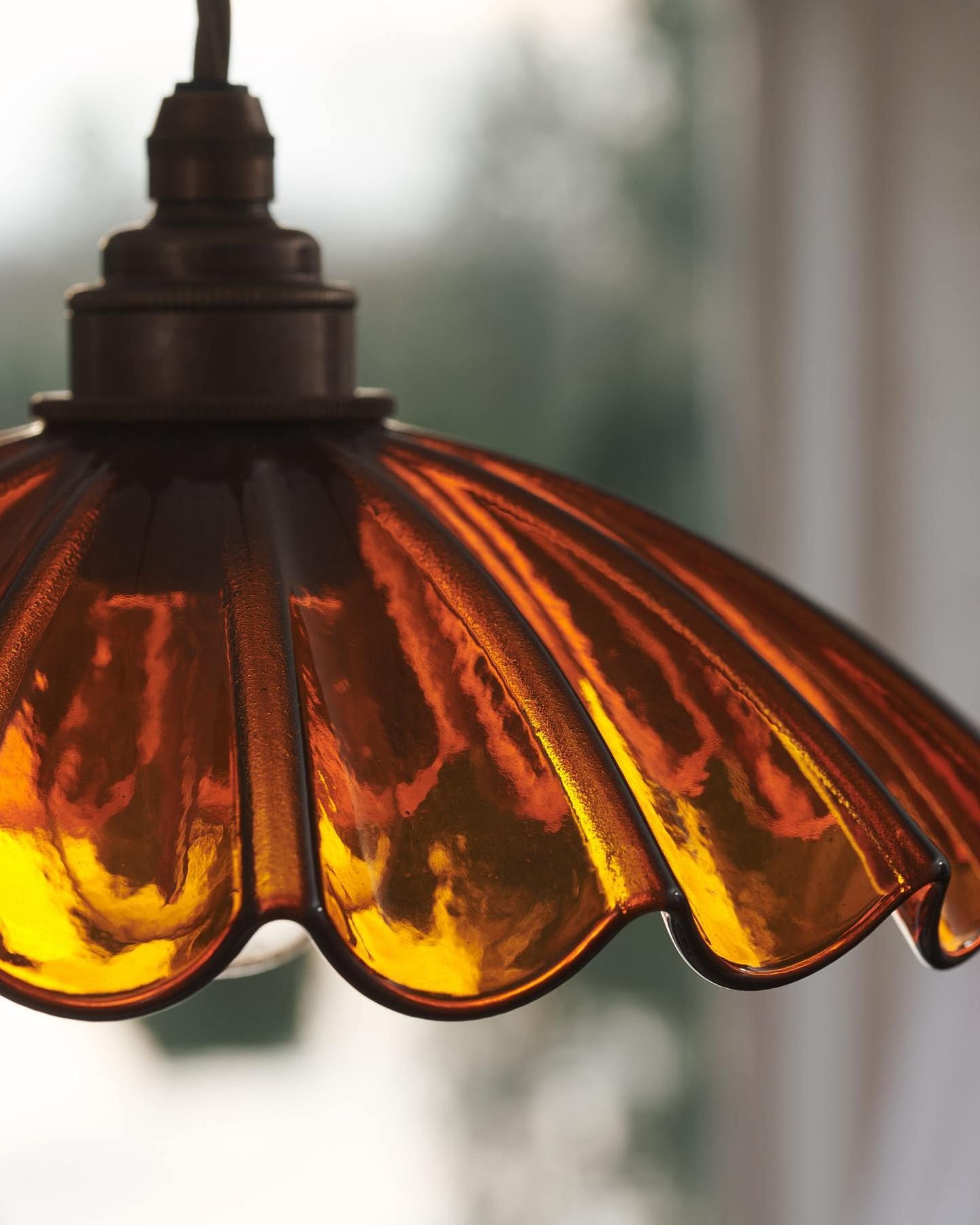 The Petite Frilly Amber Light