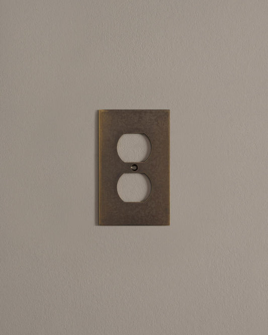 deVOL Oxidised Brass Duplex Outlet Plate