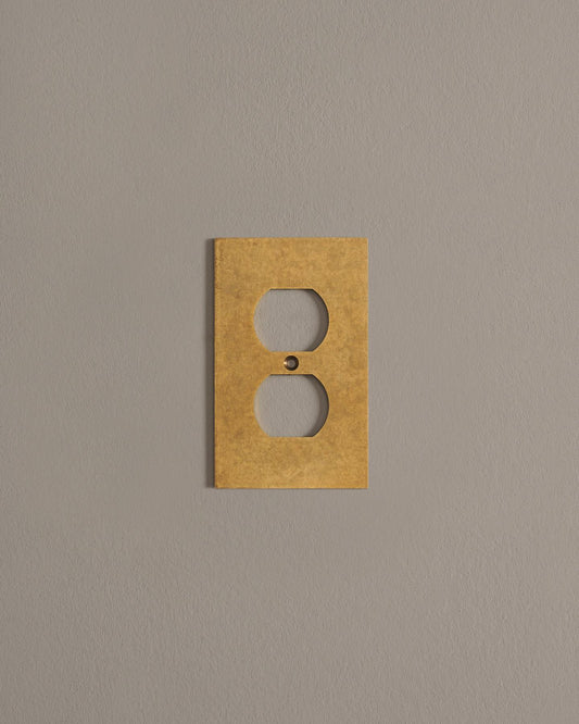 deVOL Aged Brass Duplex Outlet Plate