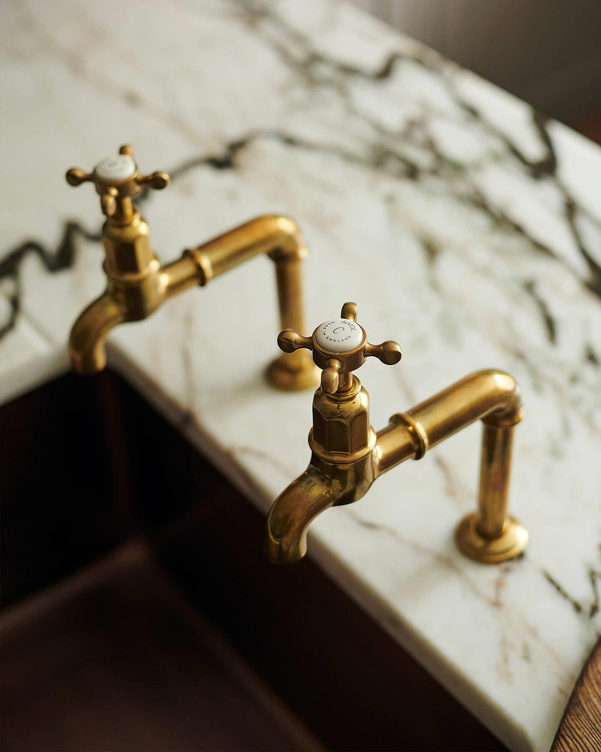 deVOL Aged Brass Mayan Taps TEST