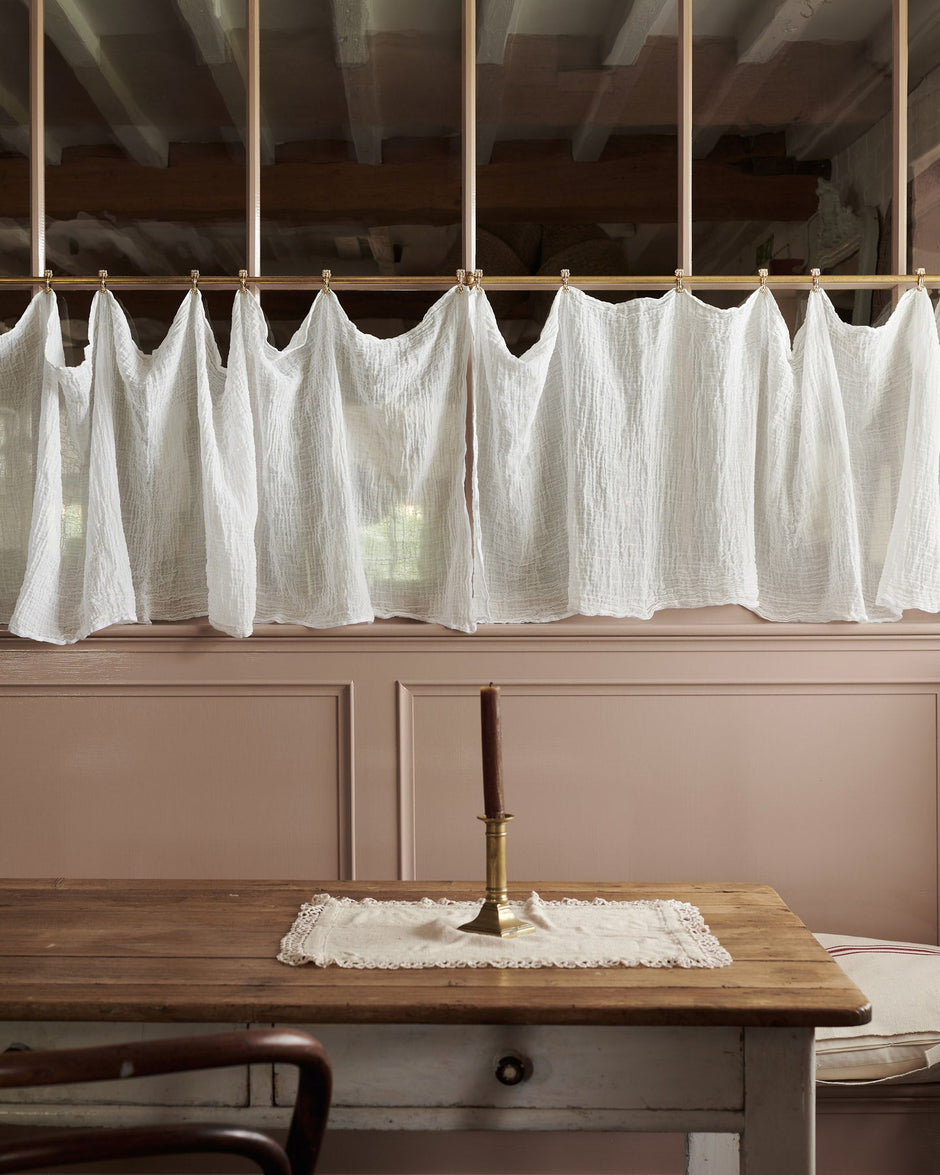 Aged Brass Café Curtain Rail - 2ft rail with 2 brackets & 8 clips ...