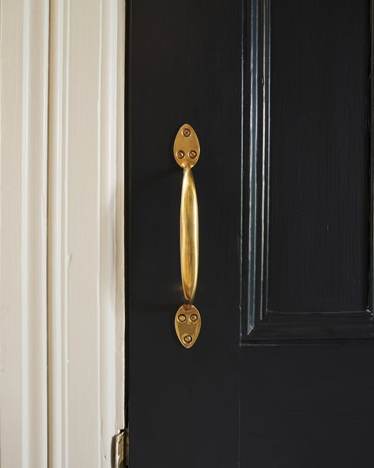 The Elodie Pull Handle