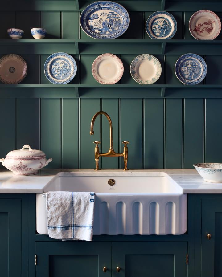 deVOL Large Single Fluted Belfast Sink
