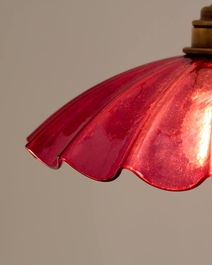 The Frilly Cranberry Light