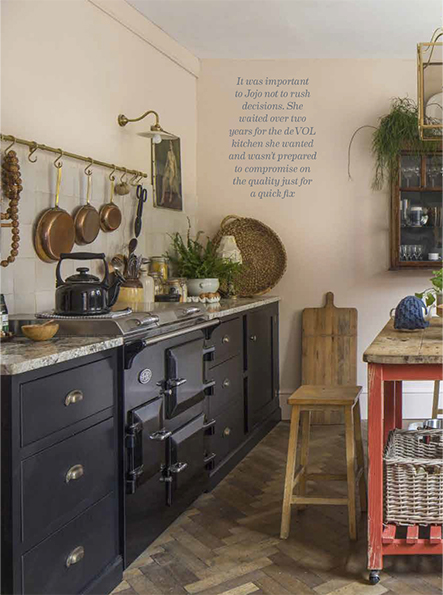 Homes and Antiques - March 2024