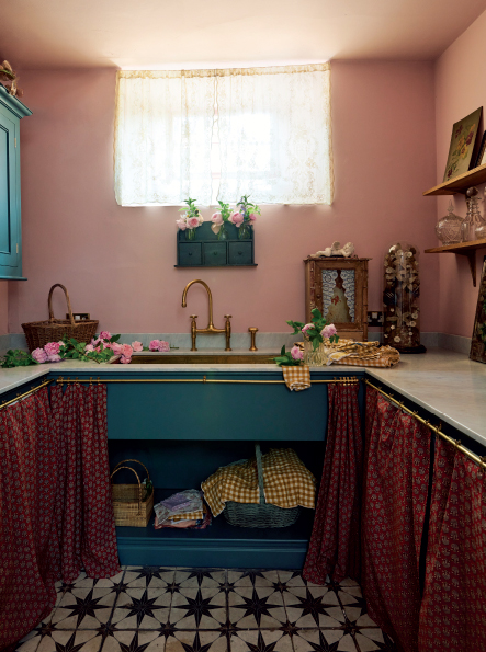 Kitchens, Bedrooms and Bathrooms - November 2024