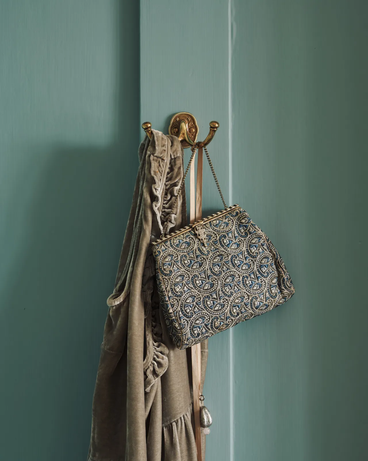 this is only an alt text placeholder.