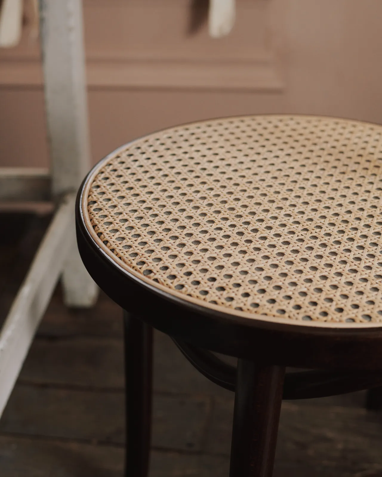 The Bentwood Café Chair | deVOL Kitchens