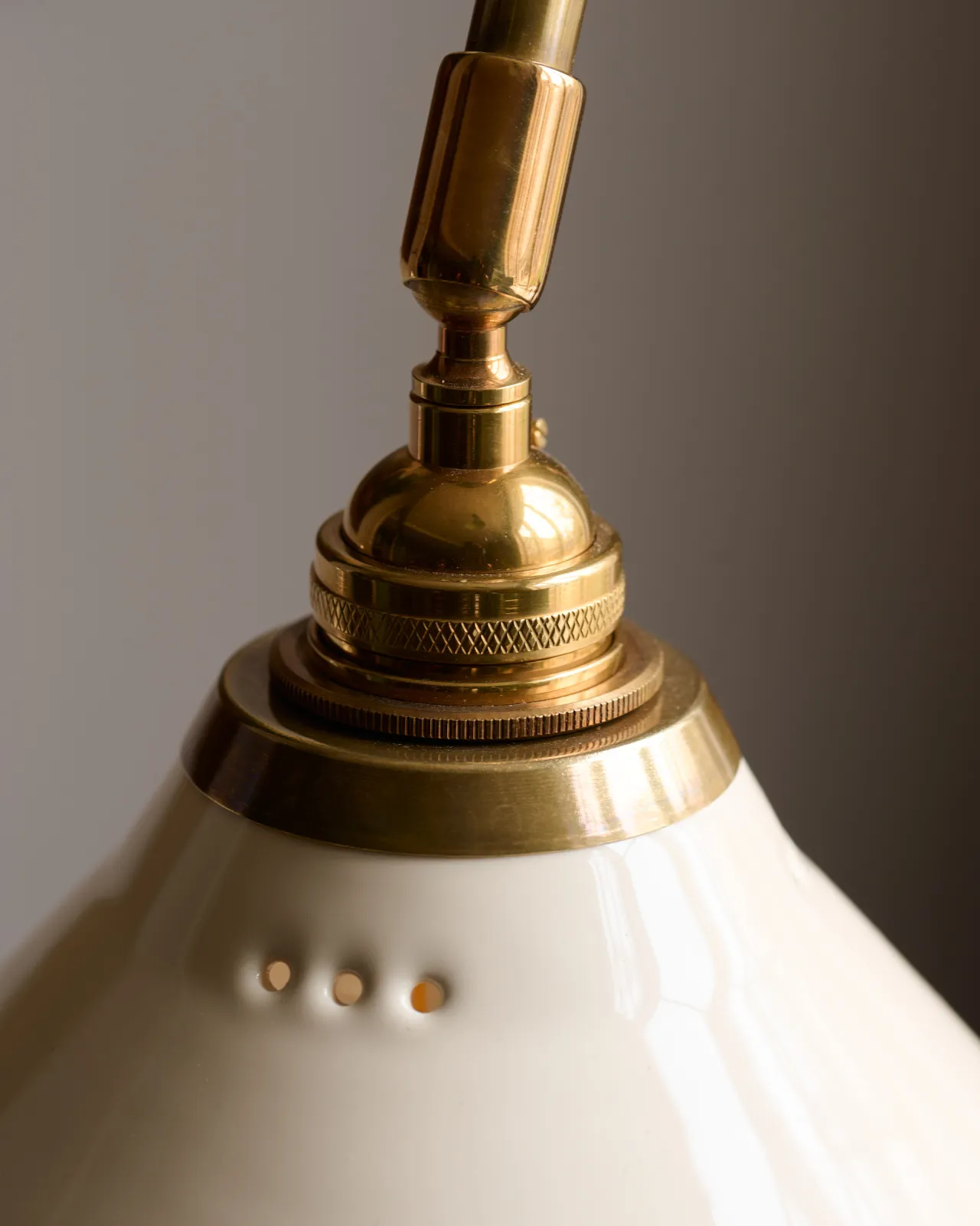 The Grand Tour Desk Lamp | deVOL Kitchens