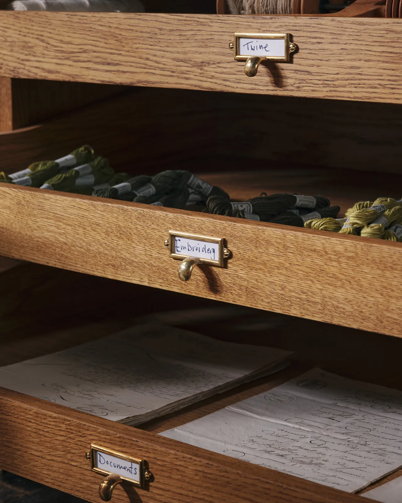 The Little Label Holder | deVOL Kitchens